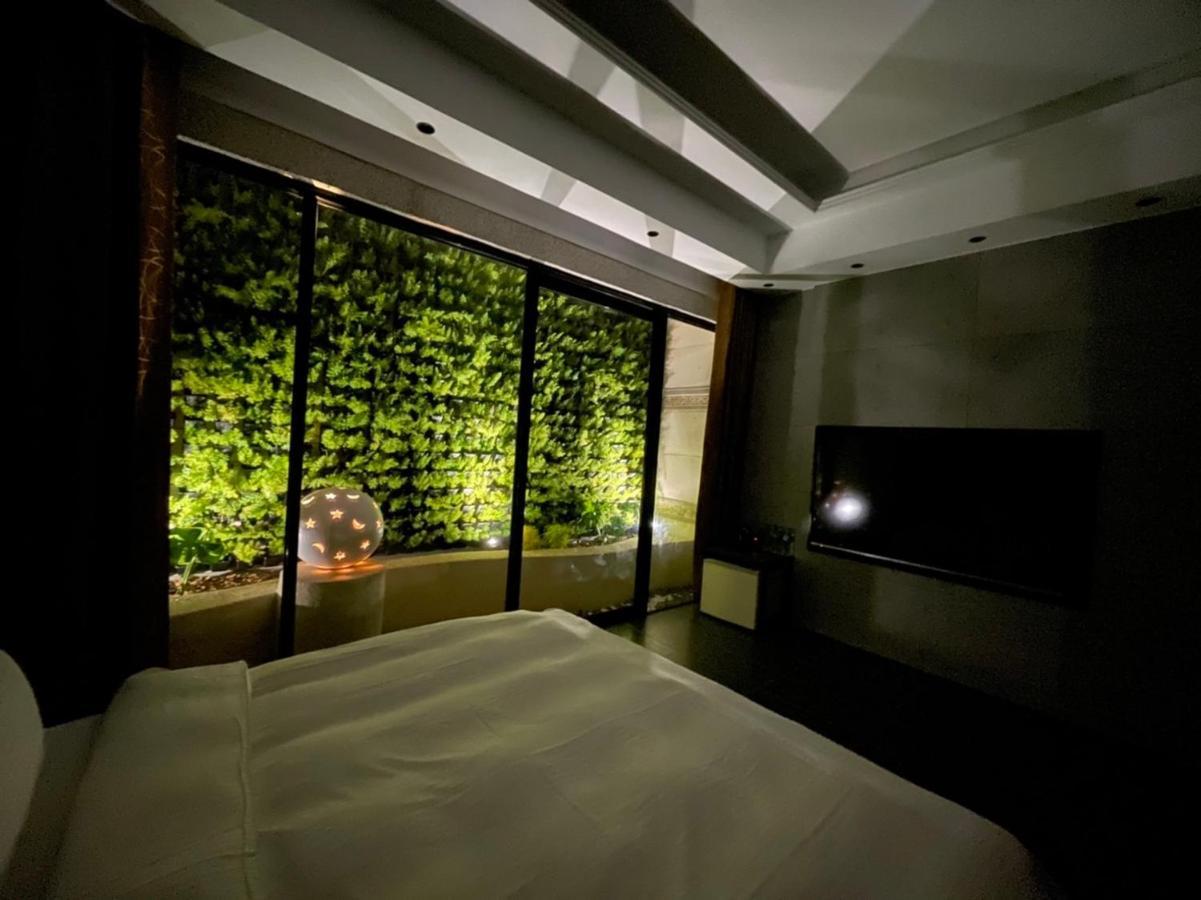 Minimalist Fashion Motel Taoyuan Exterior photo