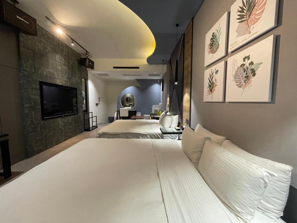 Minimalist Fashion Motel Taoyuan Exterior photo
