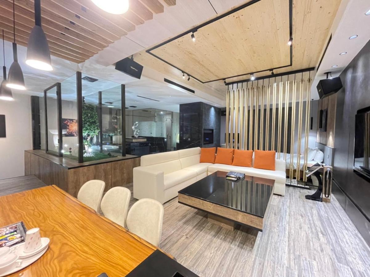 Minimalist Fashion Motel Taoyuan Exterior photo