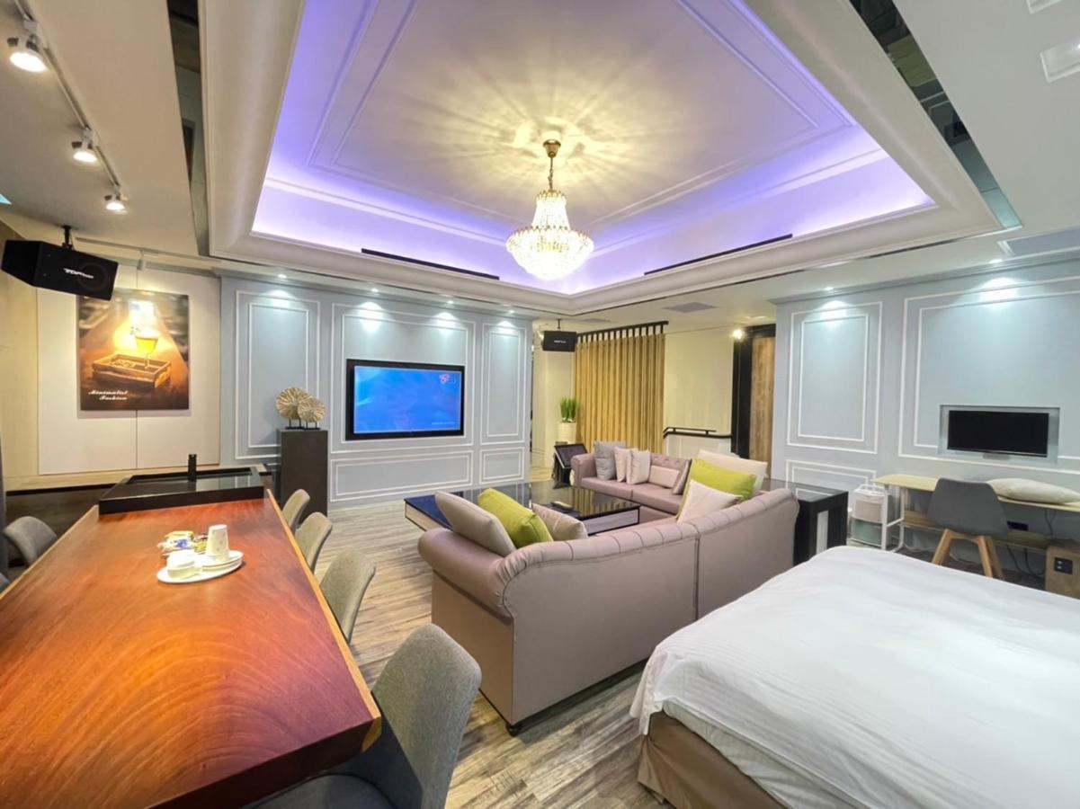 Minimalist Fashion Motel Taoyuan Exterior photo
