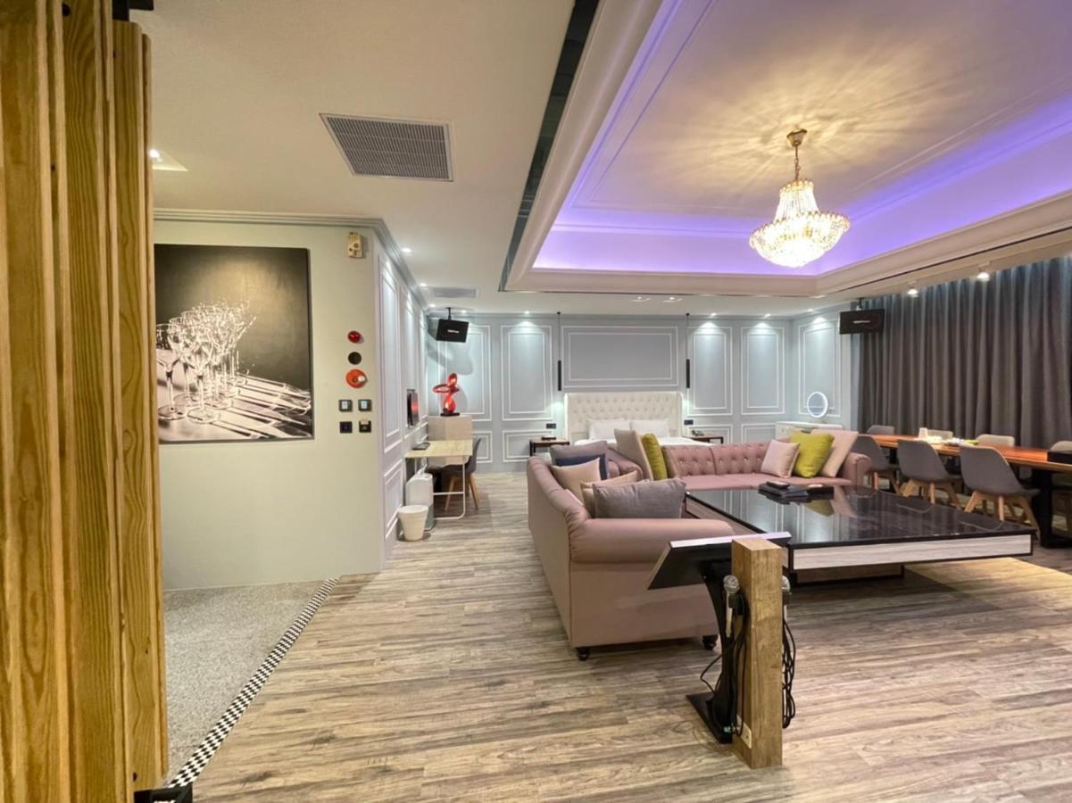 Minimalist Fashion Motel Taoyuan Exterior photo