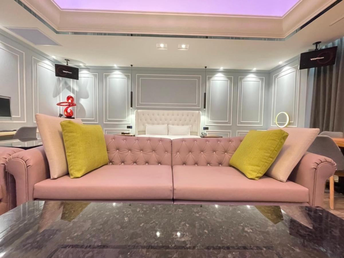 Minimalist Fashion Motel Taoyuan Exterior photo
